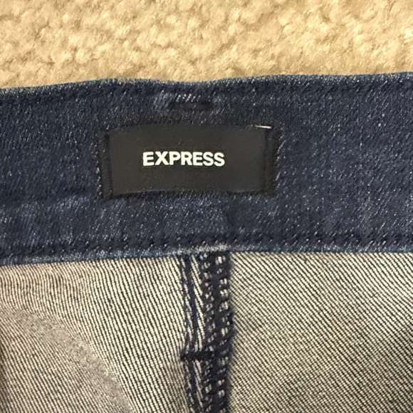 Express| Women's 70s Flared Mid-Rise Jeans - Dark Blue - Picture 2 of 8
